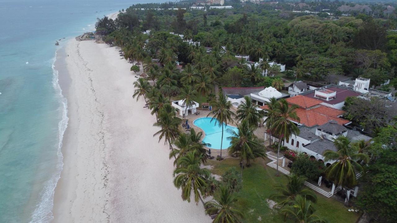 Jacaranda Indian Ocean Beach Resort Diani Beach Exterior foto